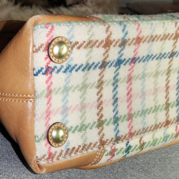 Highly Sought Out Vintage Coach F13390 Tattersall Tweed Satchel - Picture 4 of 12